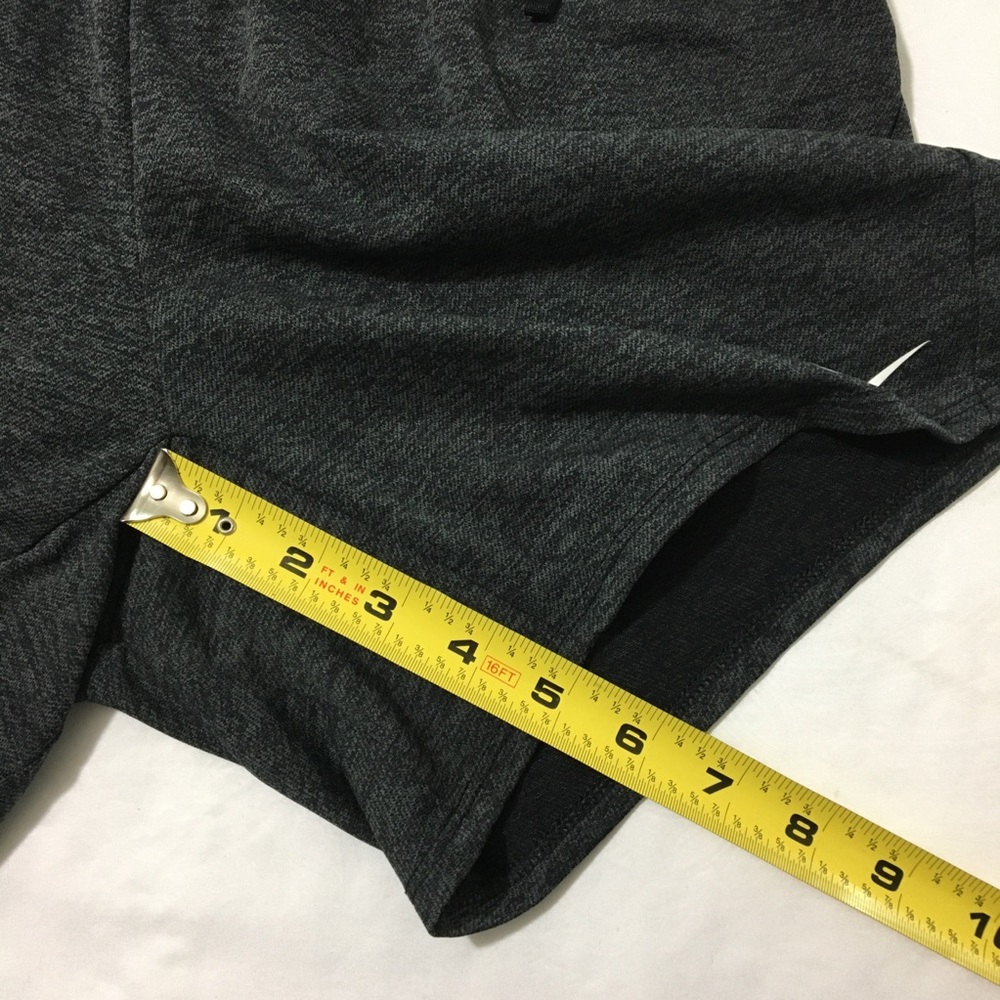 Nike DriFit training shorts, small black - Picture 9 of 10